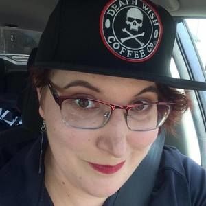 Meet your Posher, Carolyn